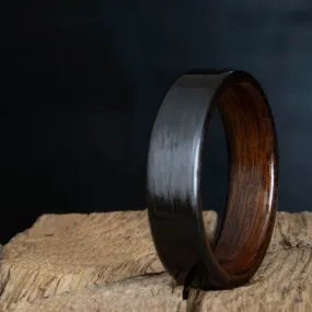 Black ring-carbon fiber and Rosewood