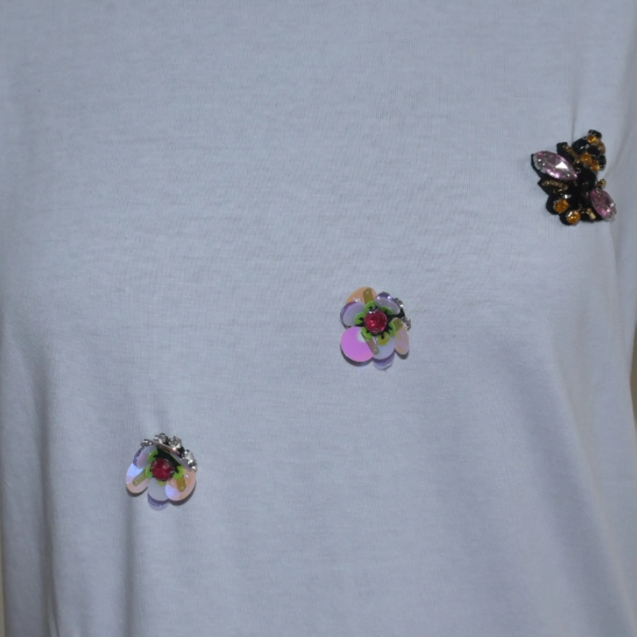 Marga Organic Cotton T-shirt with embellished Flowers