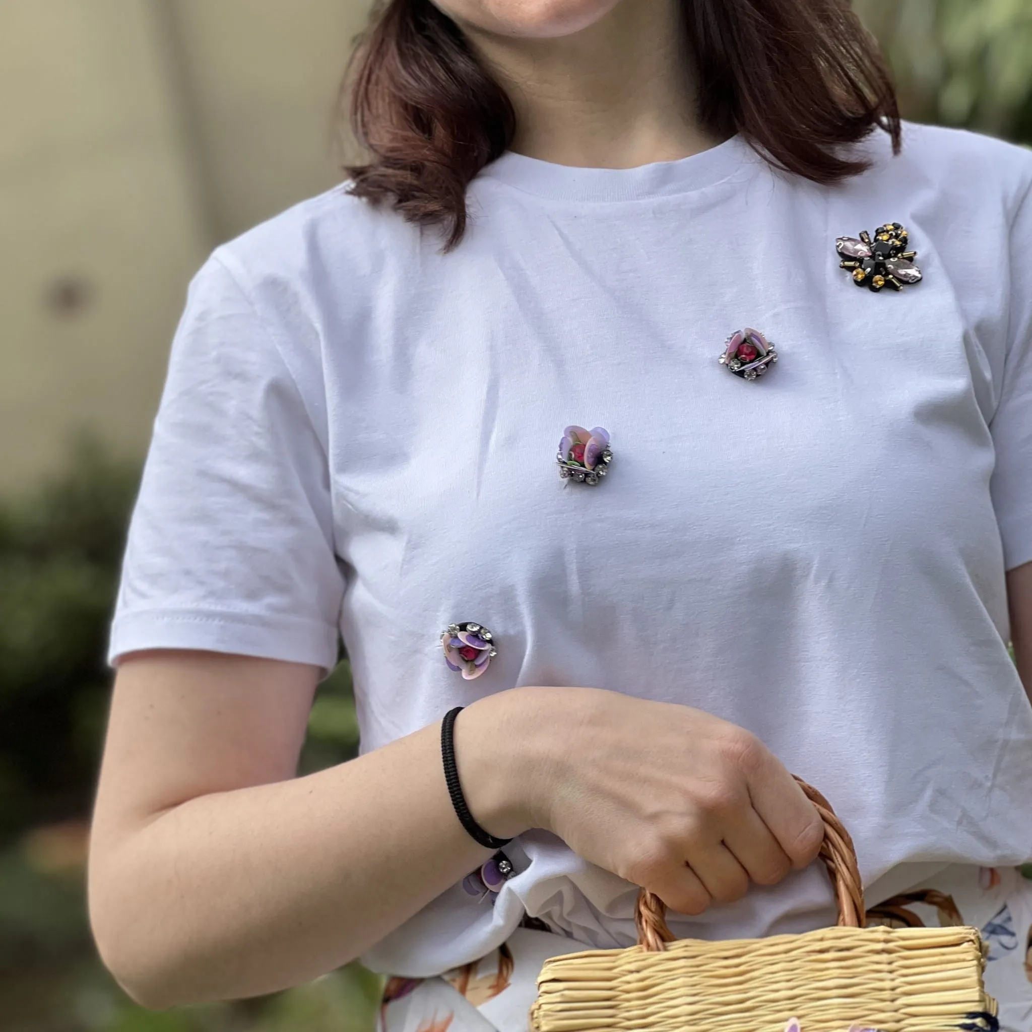 Marga Organic Cotton T-shirt with embellished Flowers