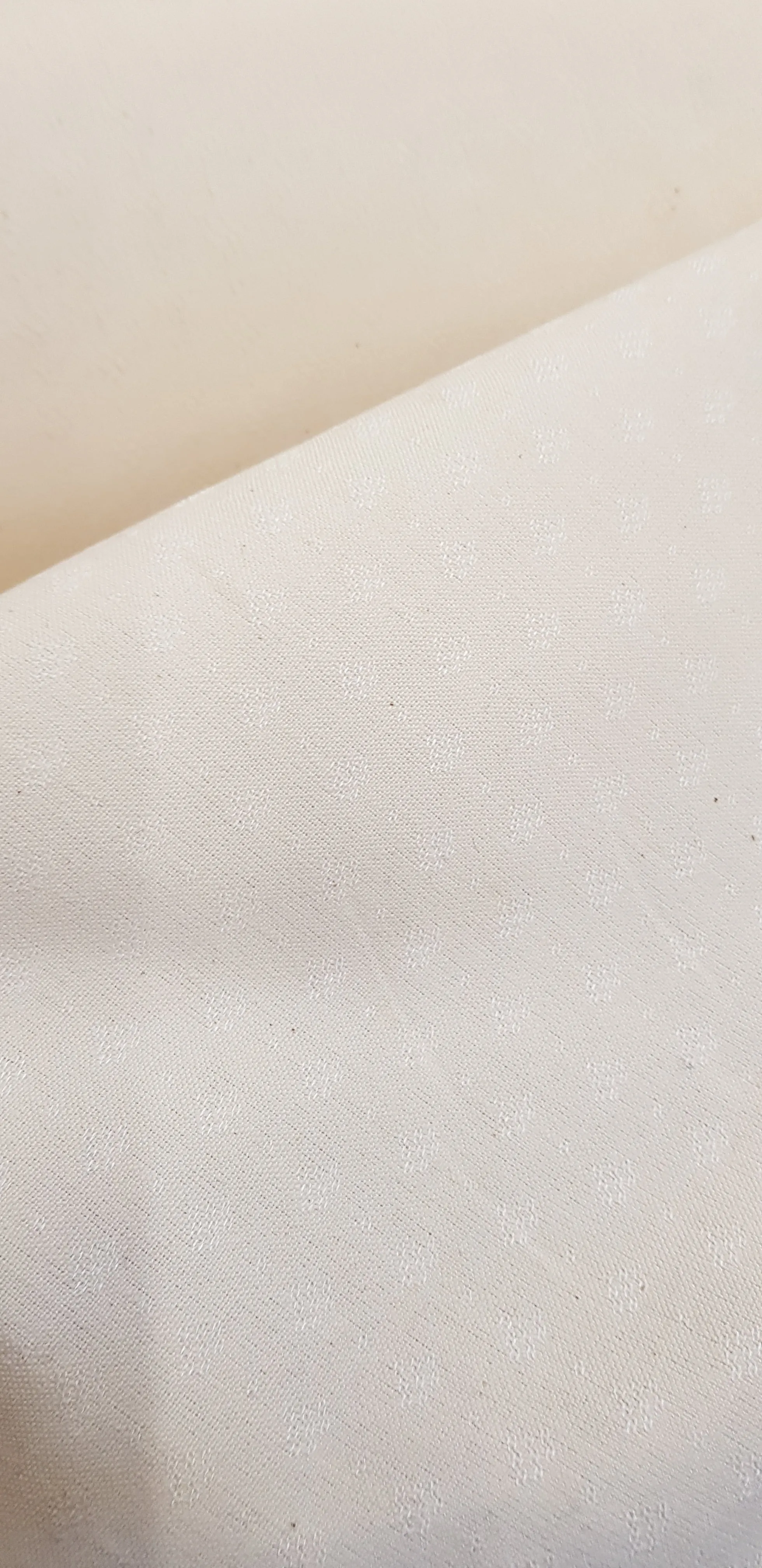 Medium Weight Linens 2.