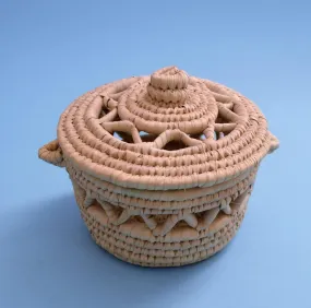 Round woven decor basket, Decorative bowl with lid Arabic design